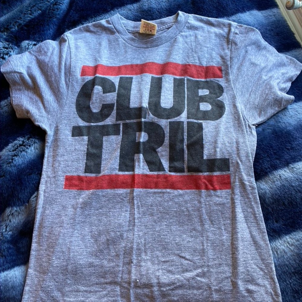 CLUB TRIL tee